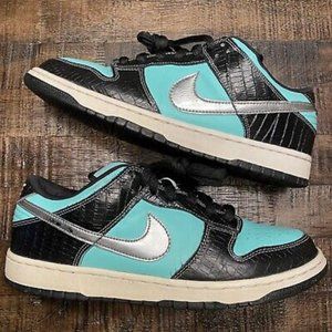 Nike Dunk Low Diamond Supply Shoes